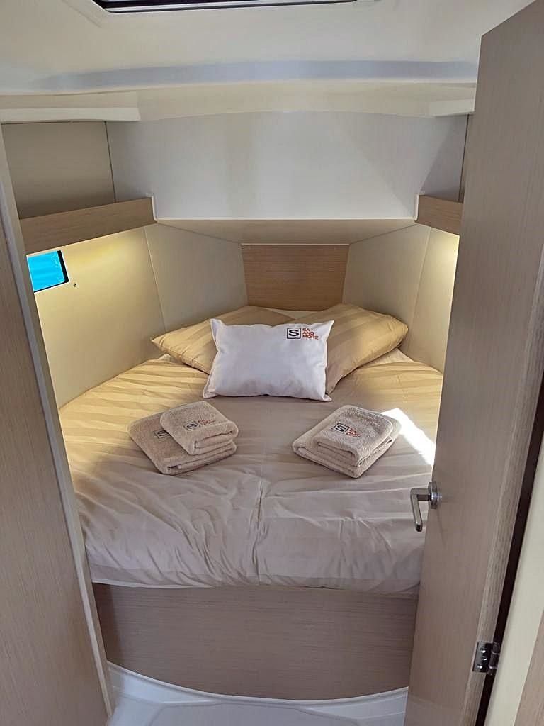 Beneteau Oceanis 34.1 | Ka Nani