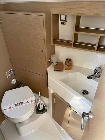 Beneteau Oceanis 34.1 | Ka Nani