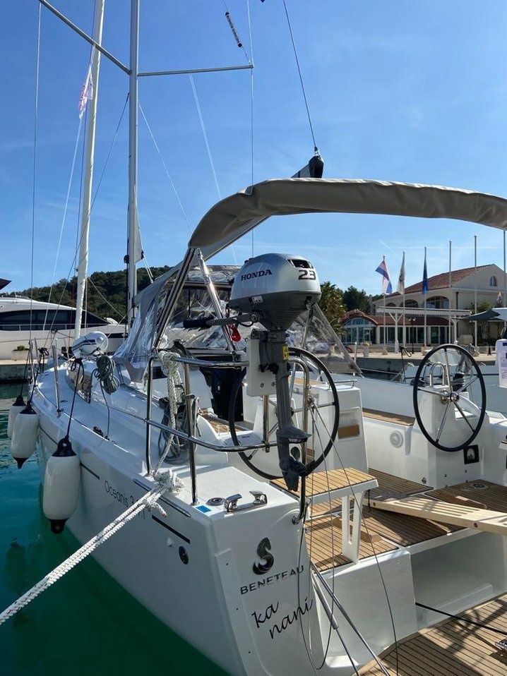 Beneteau Oceanis 34.1 | Ka Nani