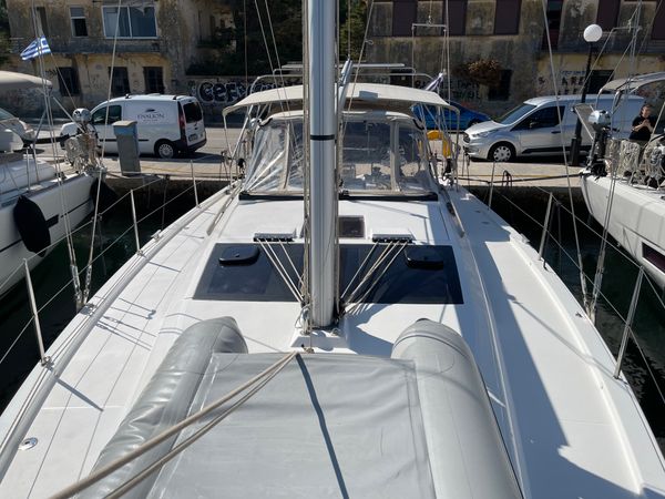 Dufour 390 | Theodora