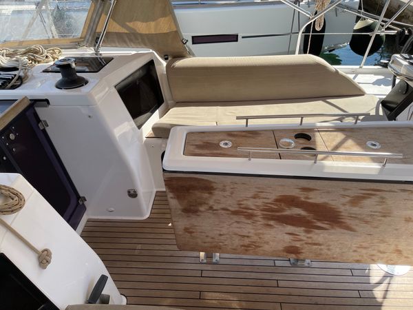 Dufour 390 | Theodora