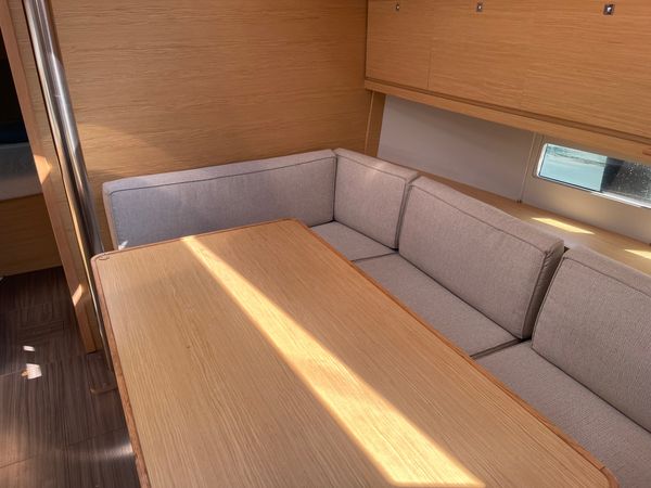 Dufour 390 | Theodora