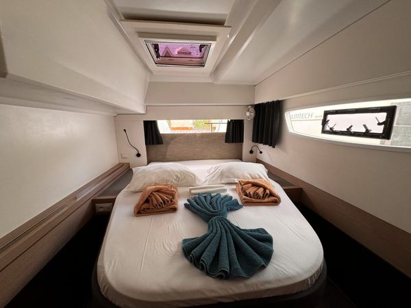 Fountaine Pajot Astrea 42 | Altamar