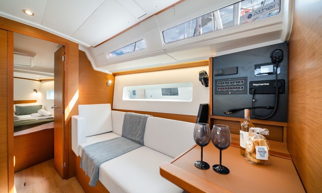 Jeanneau Sun Odyssey 380 | Filippos 2