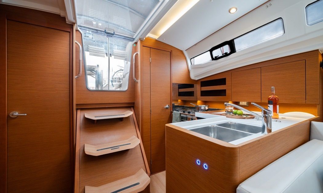 Jeanneau Sun Odyssey 380 | Filippos 2