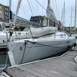 Beneteau First 31.7 | Keyo