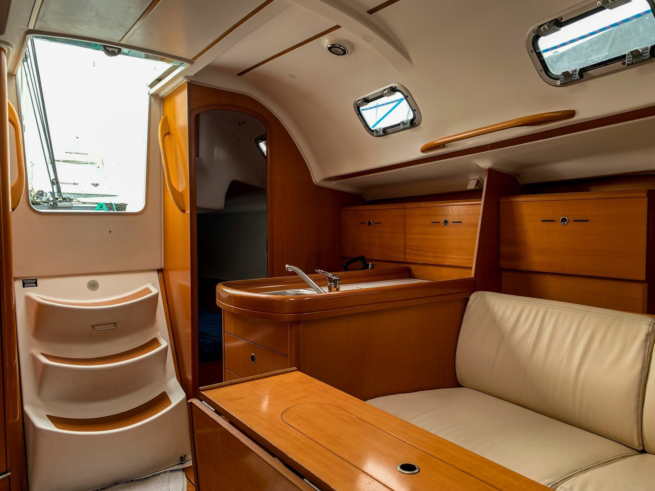 Beneteau First 31.7 | Keyo