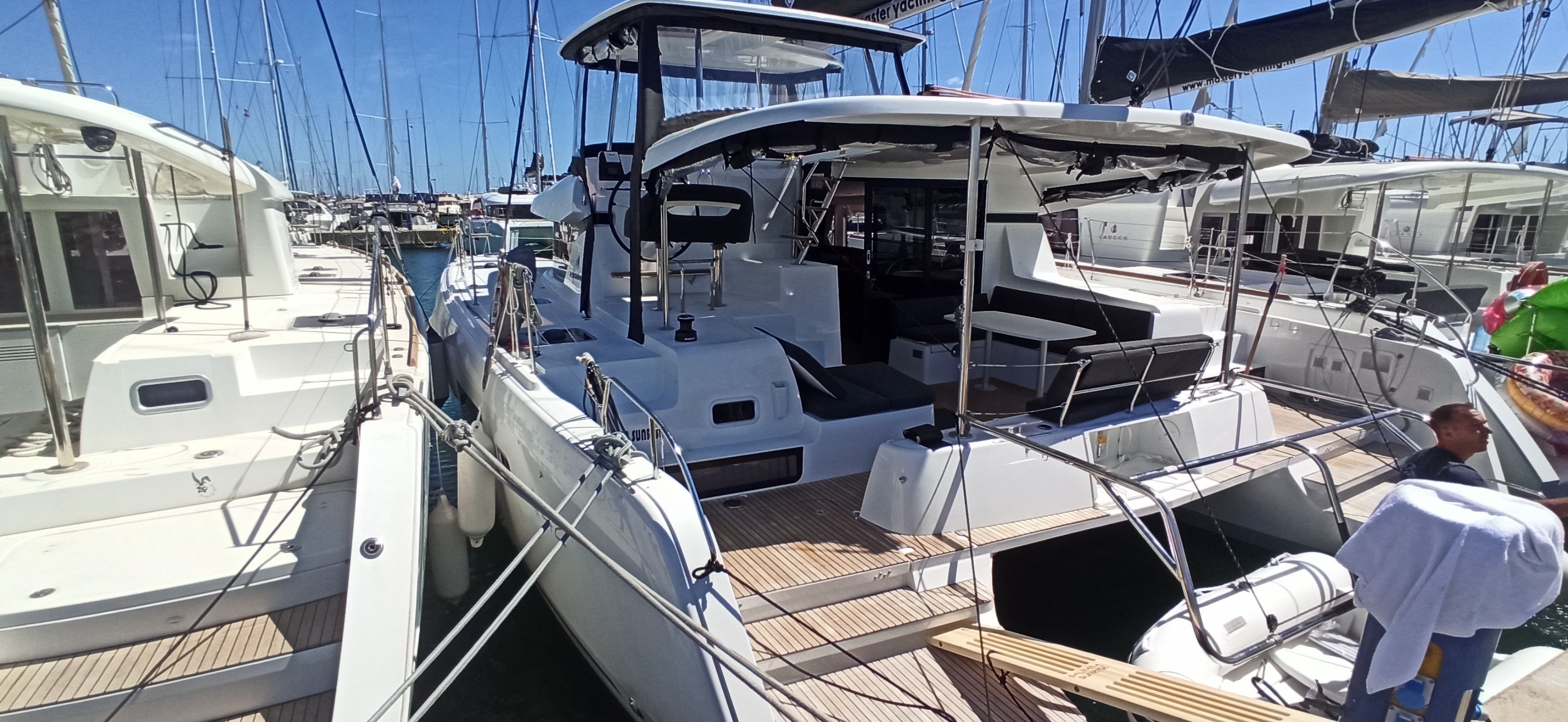 Lagoon 42 | Dalmatia Sunrise