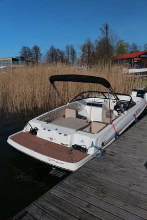 Bayliner VR4 | Monaco