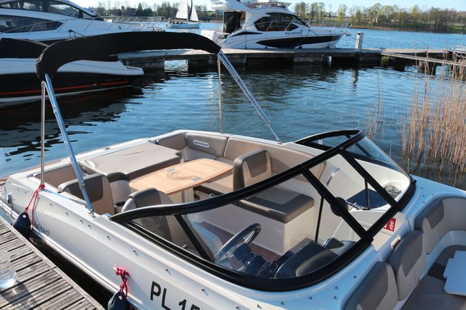 Bayliner VR4 | Monaco