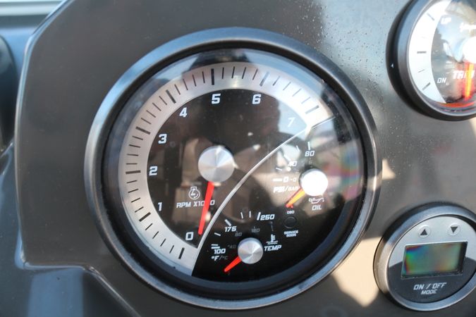 Bayliner VR4 | Monaco