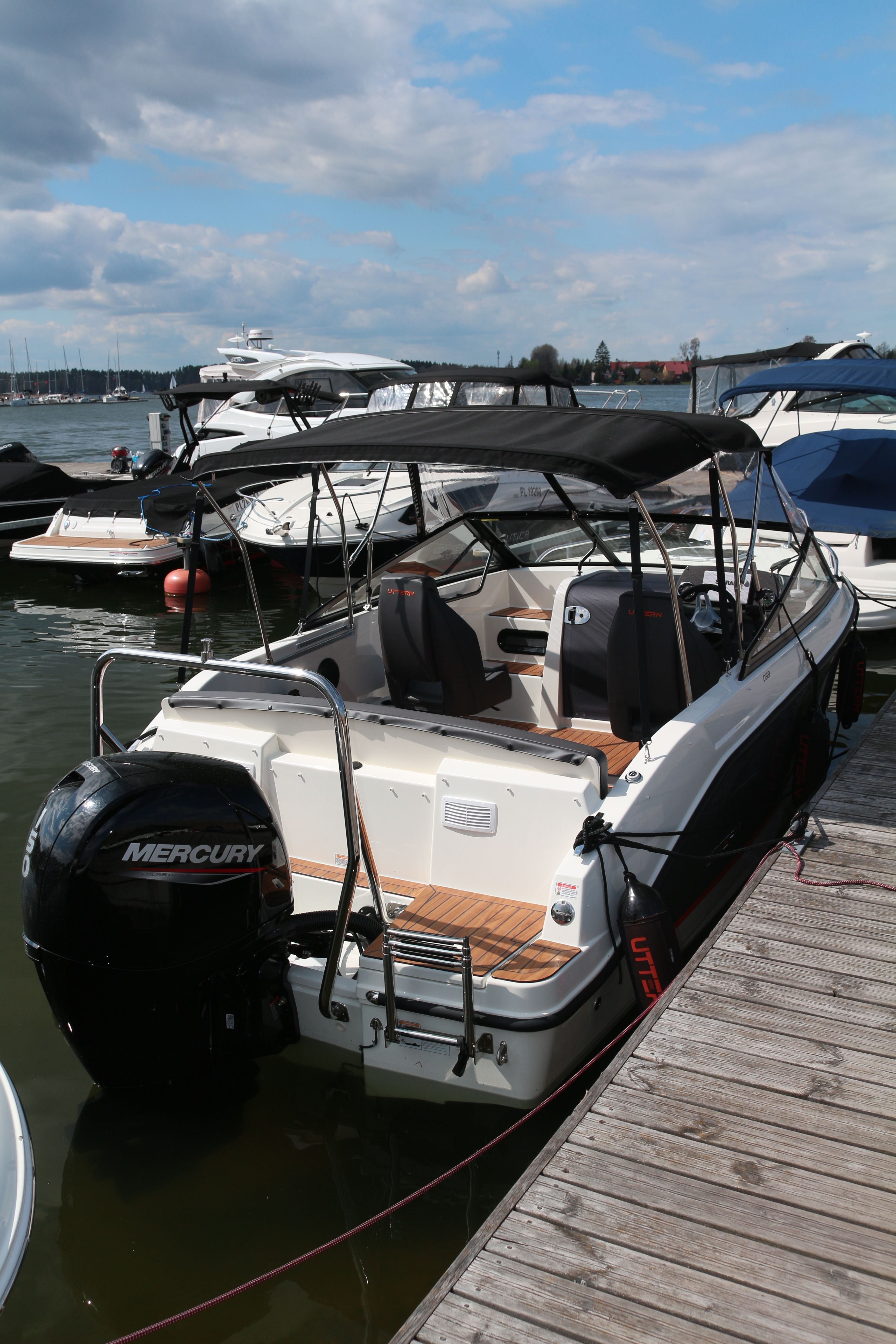 Uttern D59 | Francesca