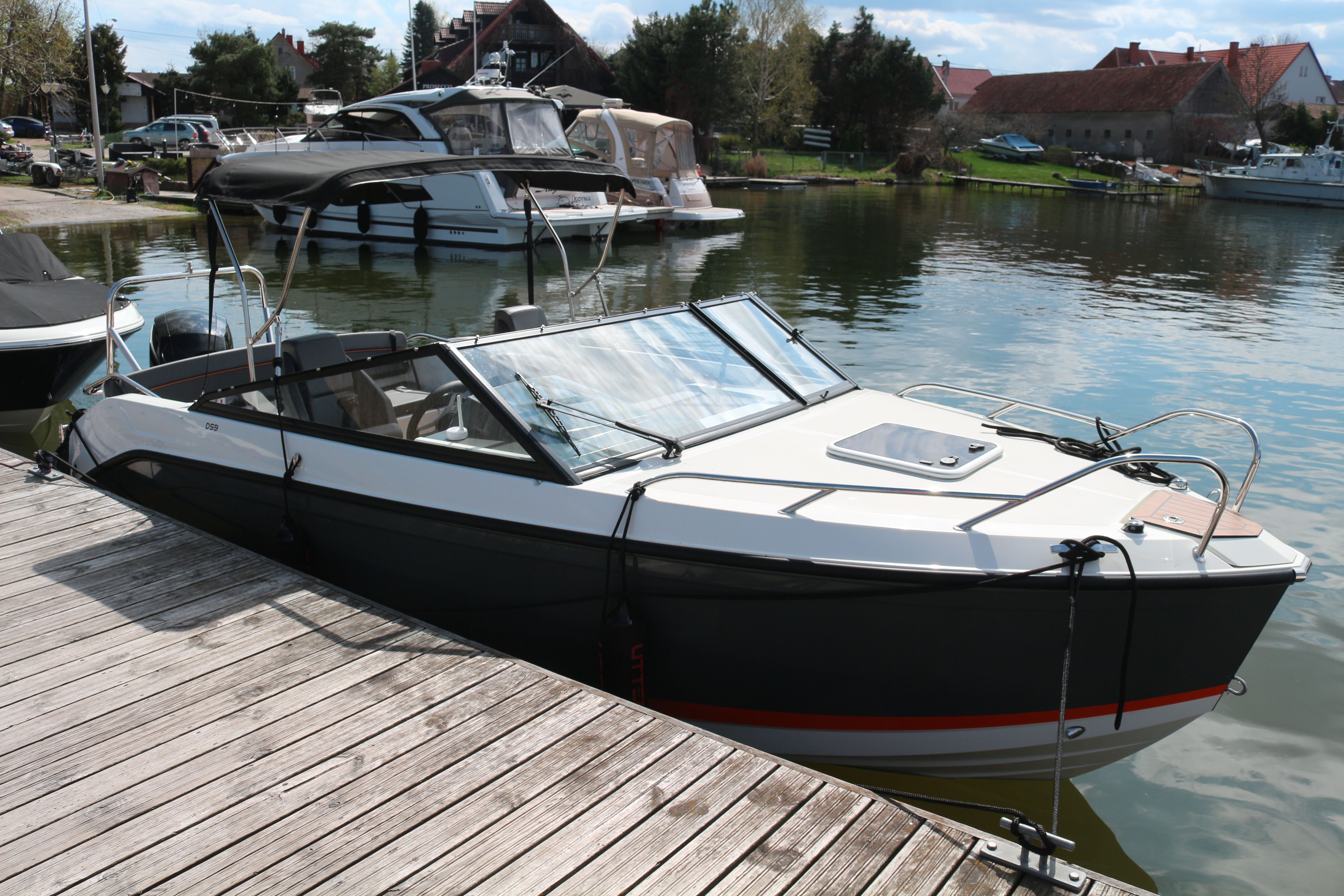 Uttern D59 | Francesca