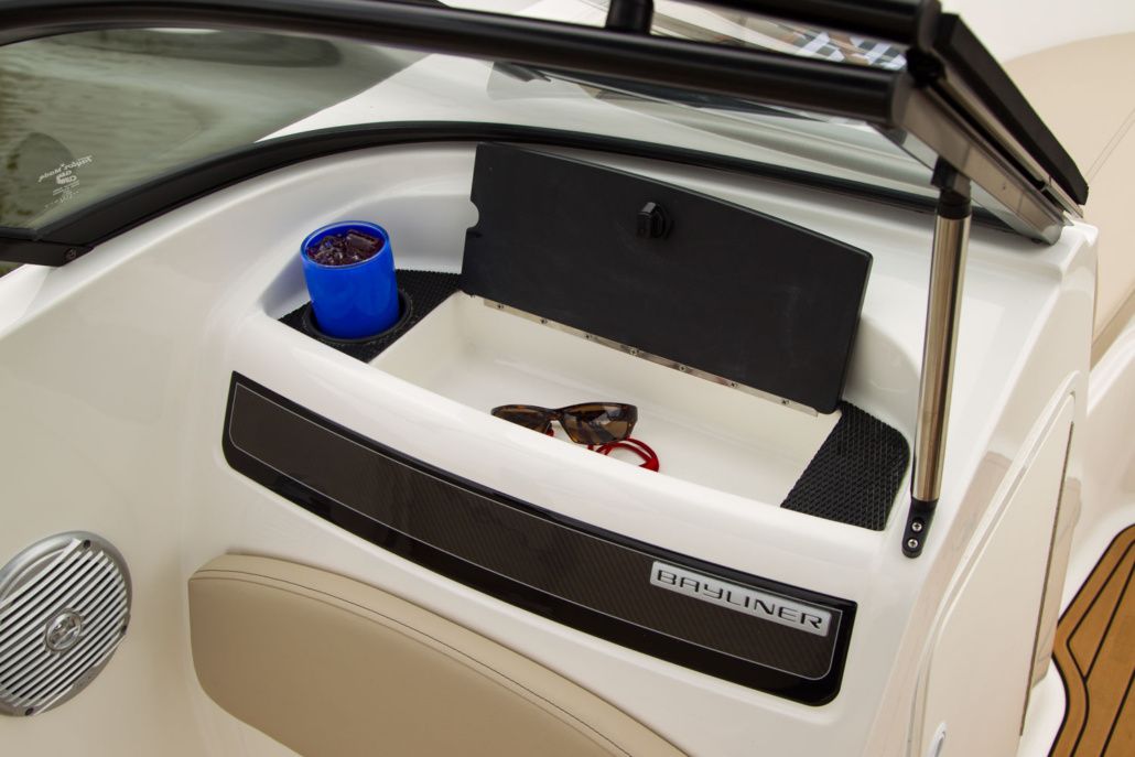 Bayliner VR5 E | Numa