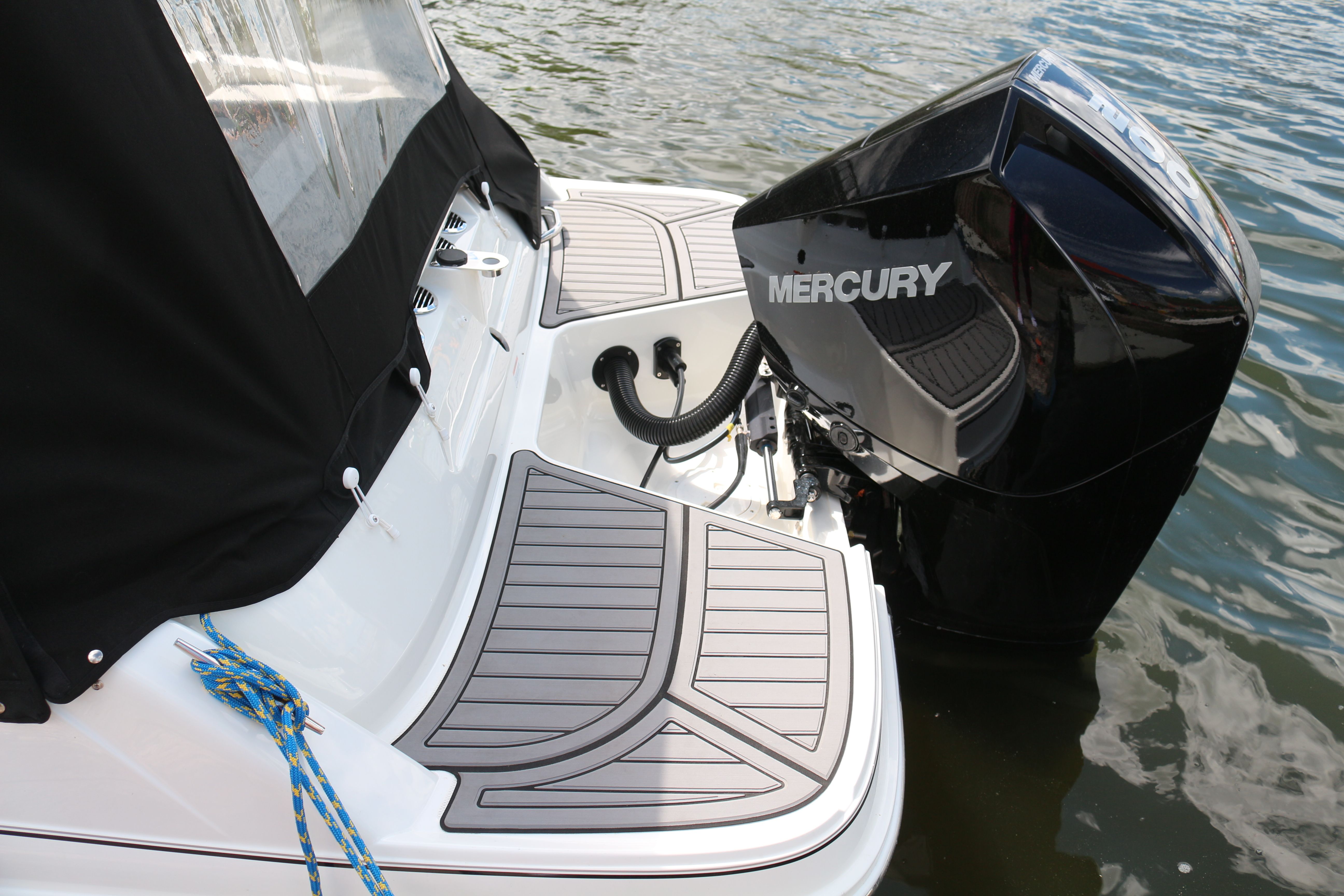 Bayliner VR5 Cuddy | Oxy