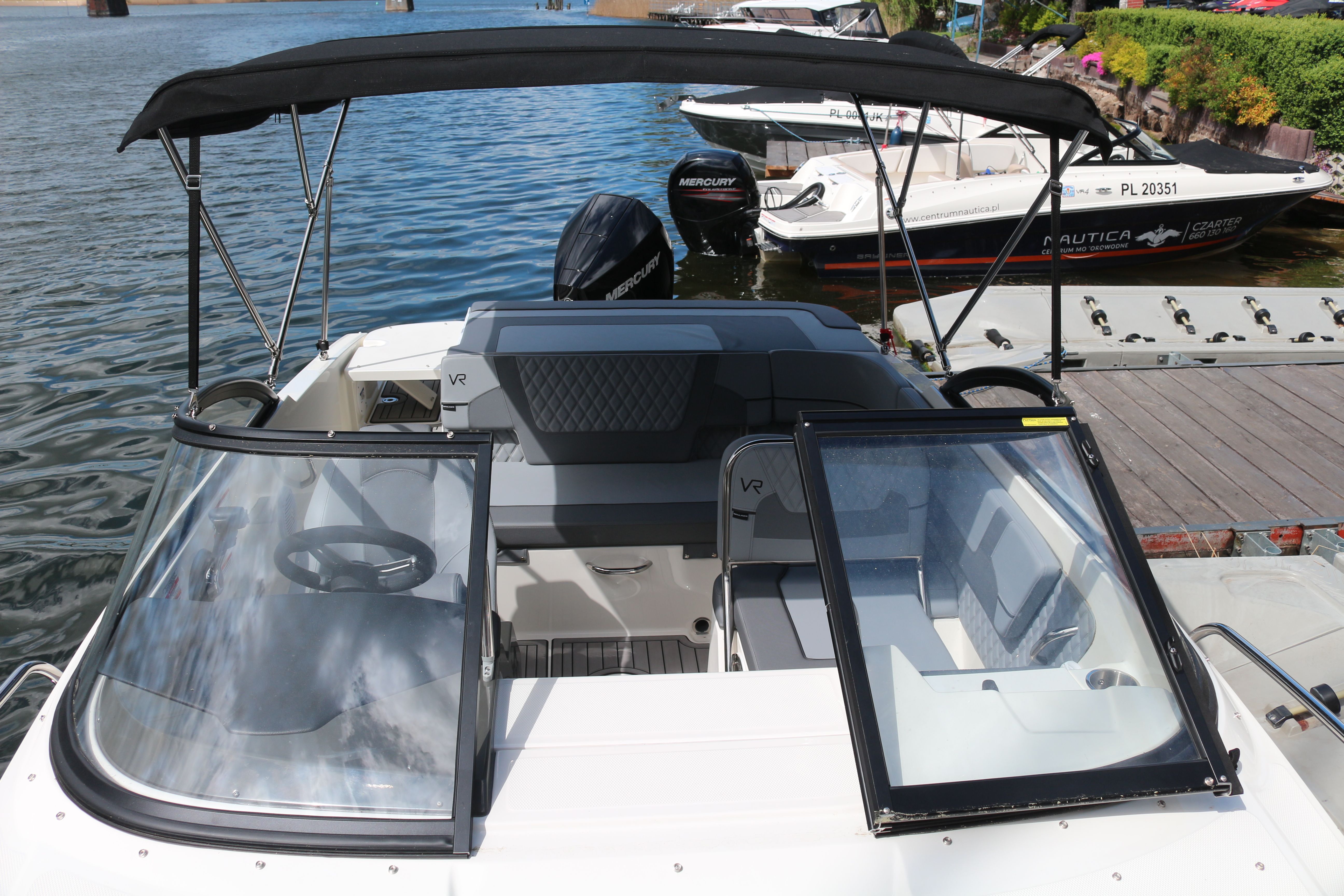 Bayliner VR5 Cuddy | Oxy