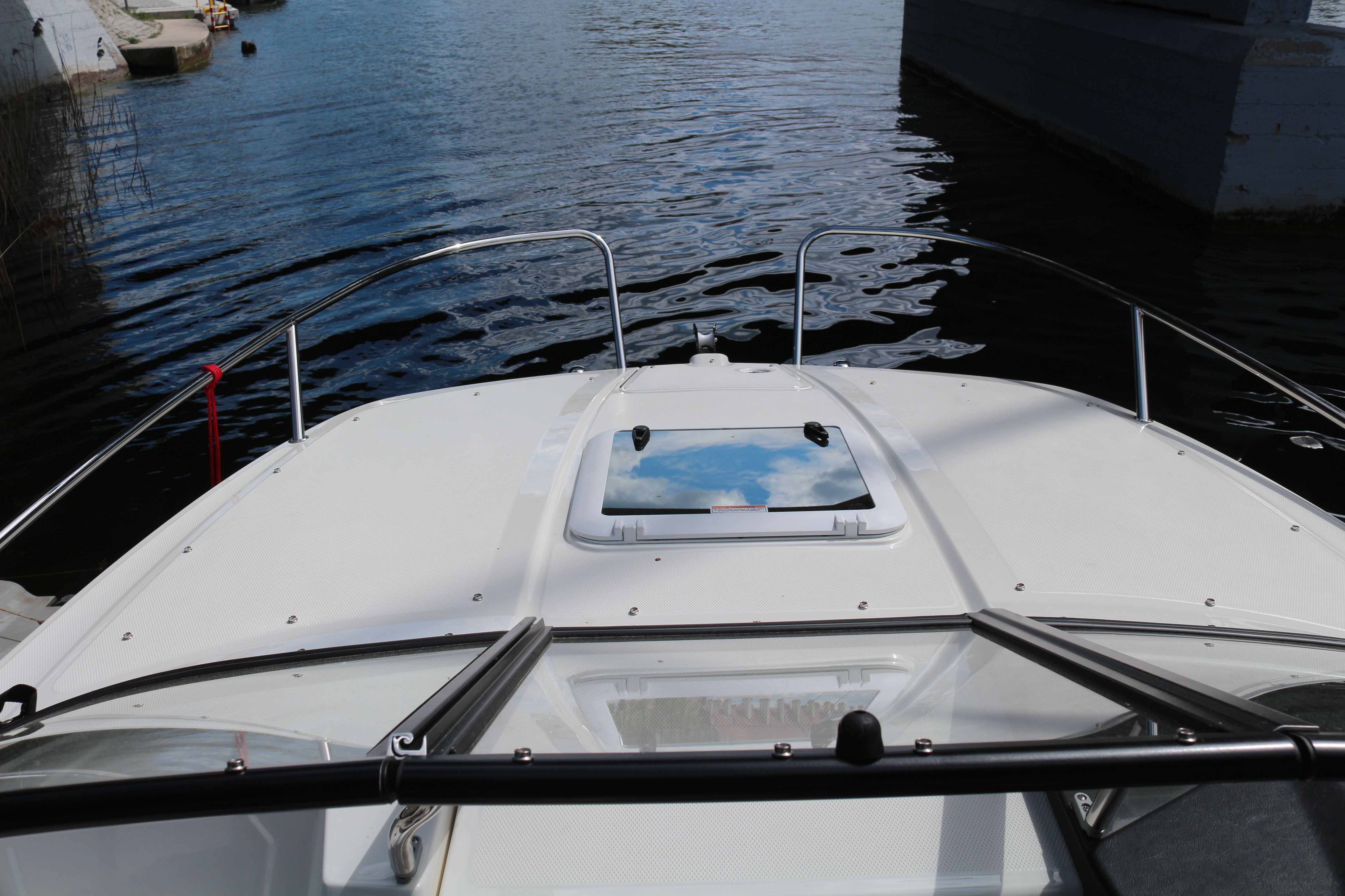 Bayliner VR5 Cuddy | Oxy