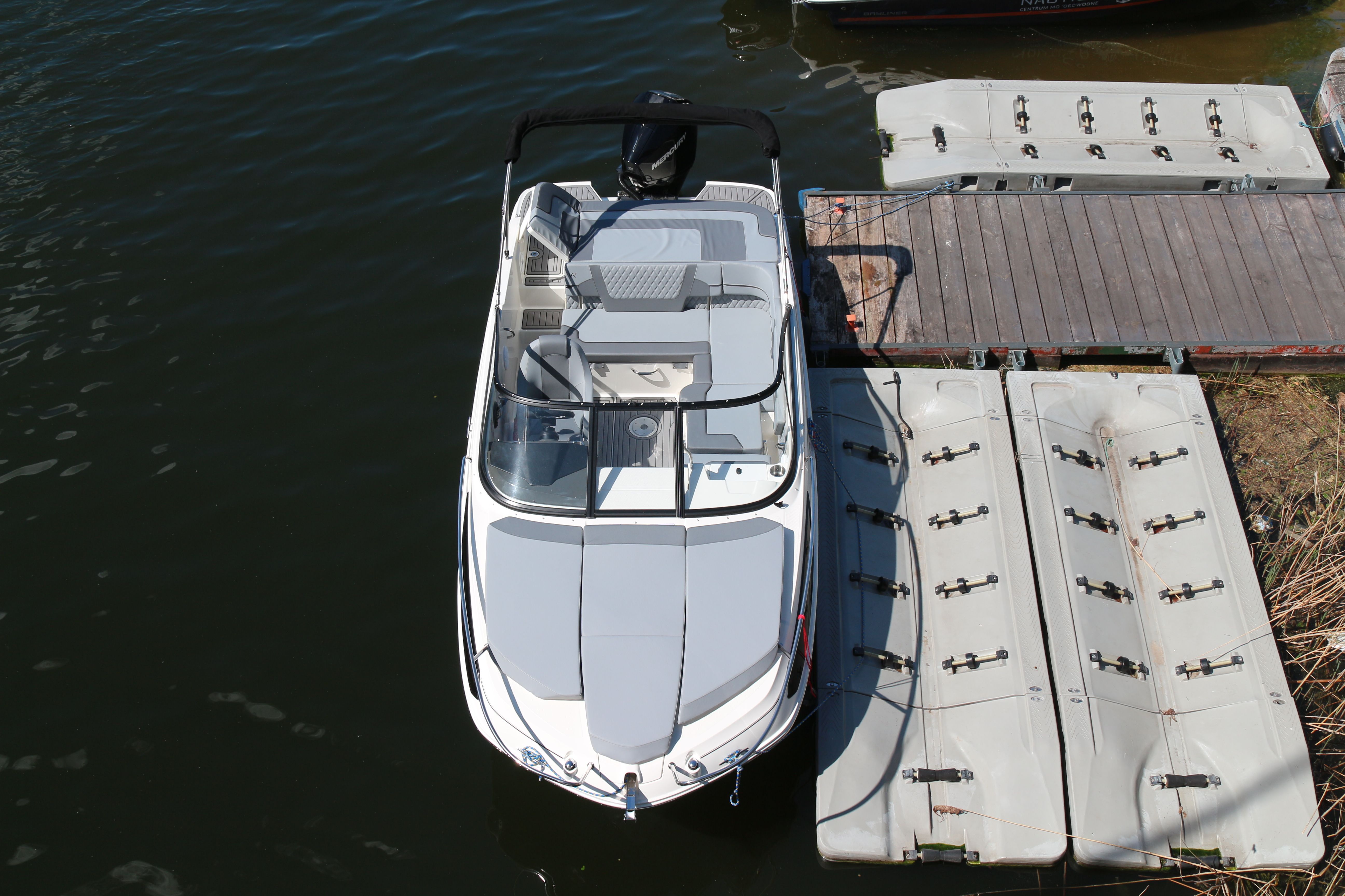 Bayliner VR5 Cuddy | Oxy