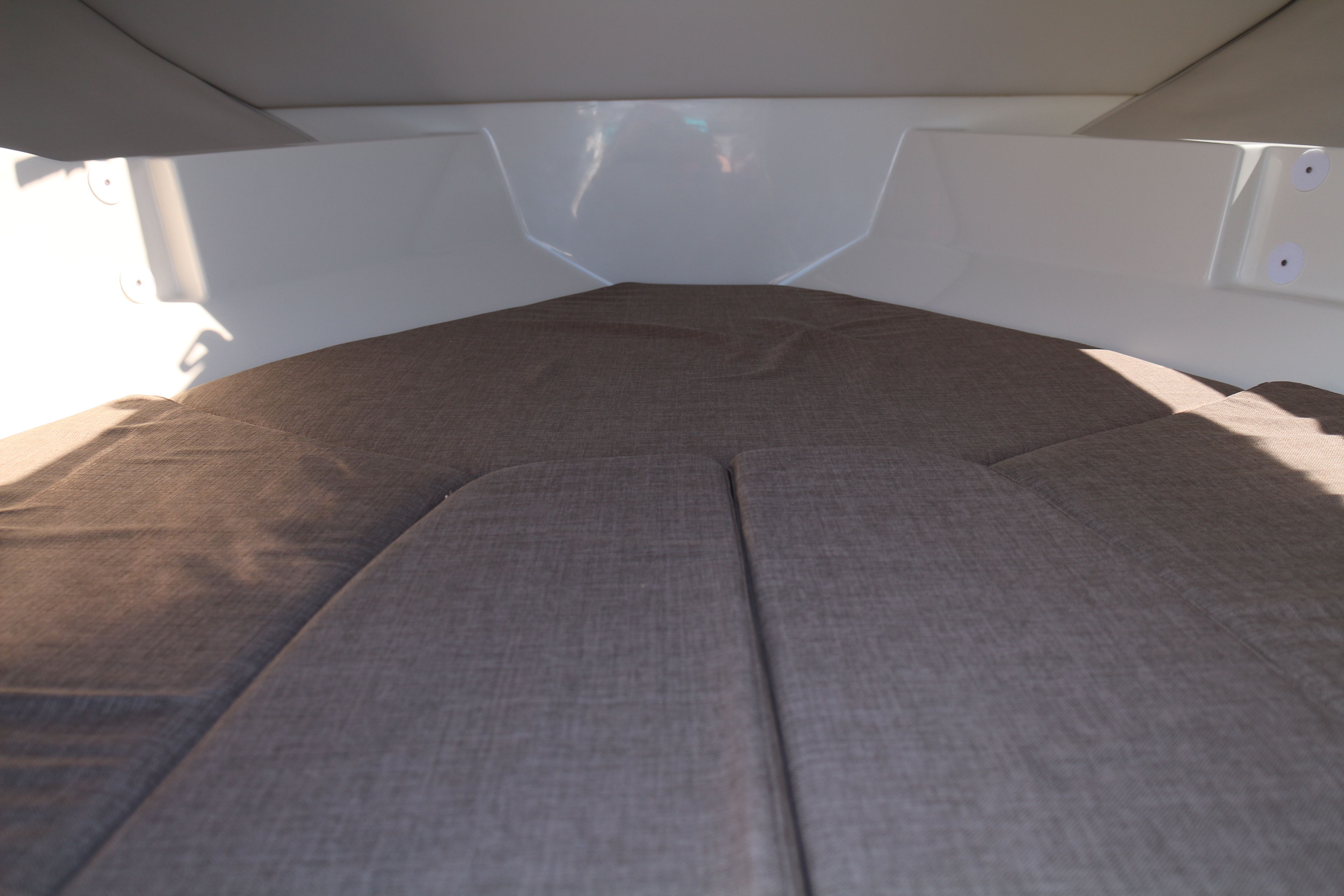 Bayliner VR5 Cuddy | Oxy