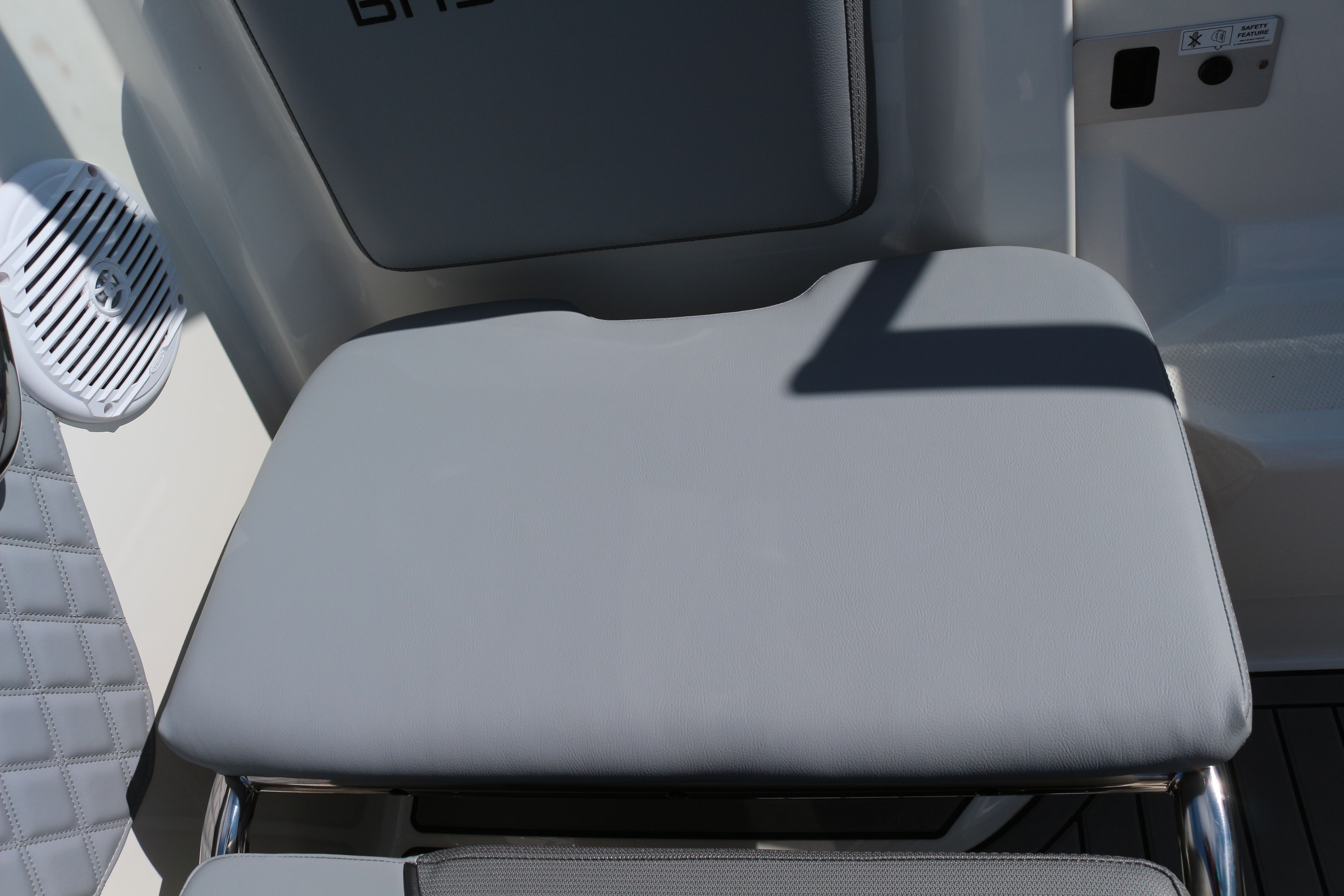 Bayliner VR5 Cuddy | Oxy