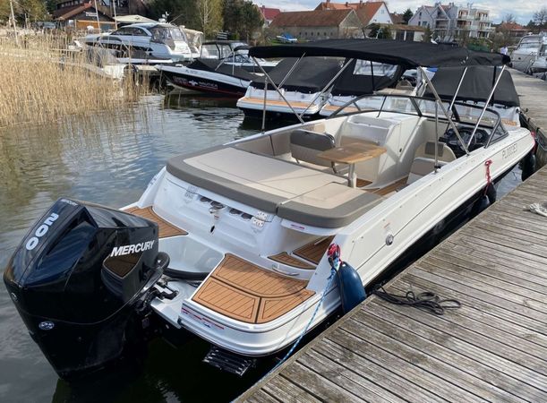 Bayliner VR6 OE | Petra