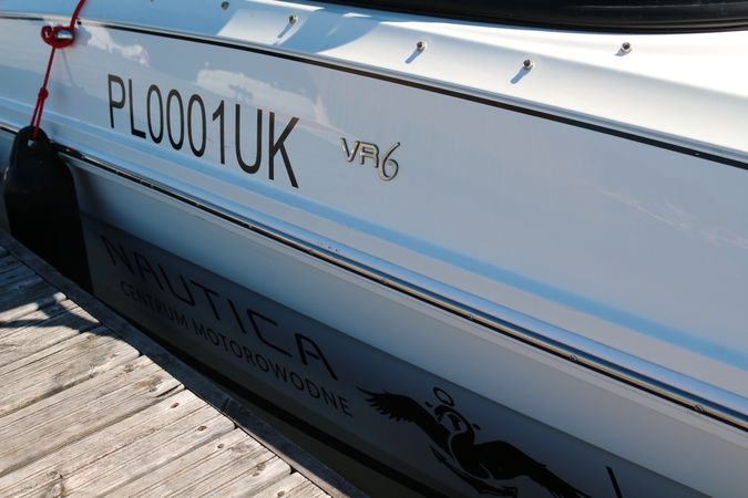 Bayliner VR6 E | Waterfire