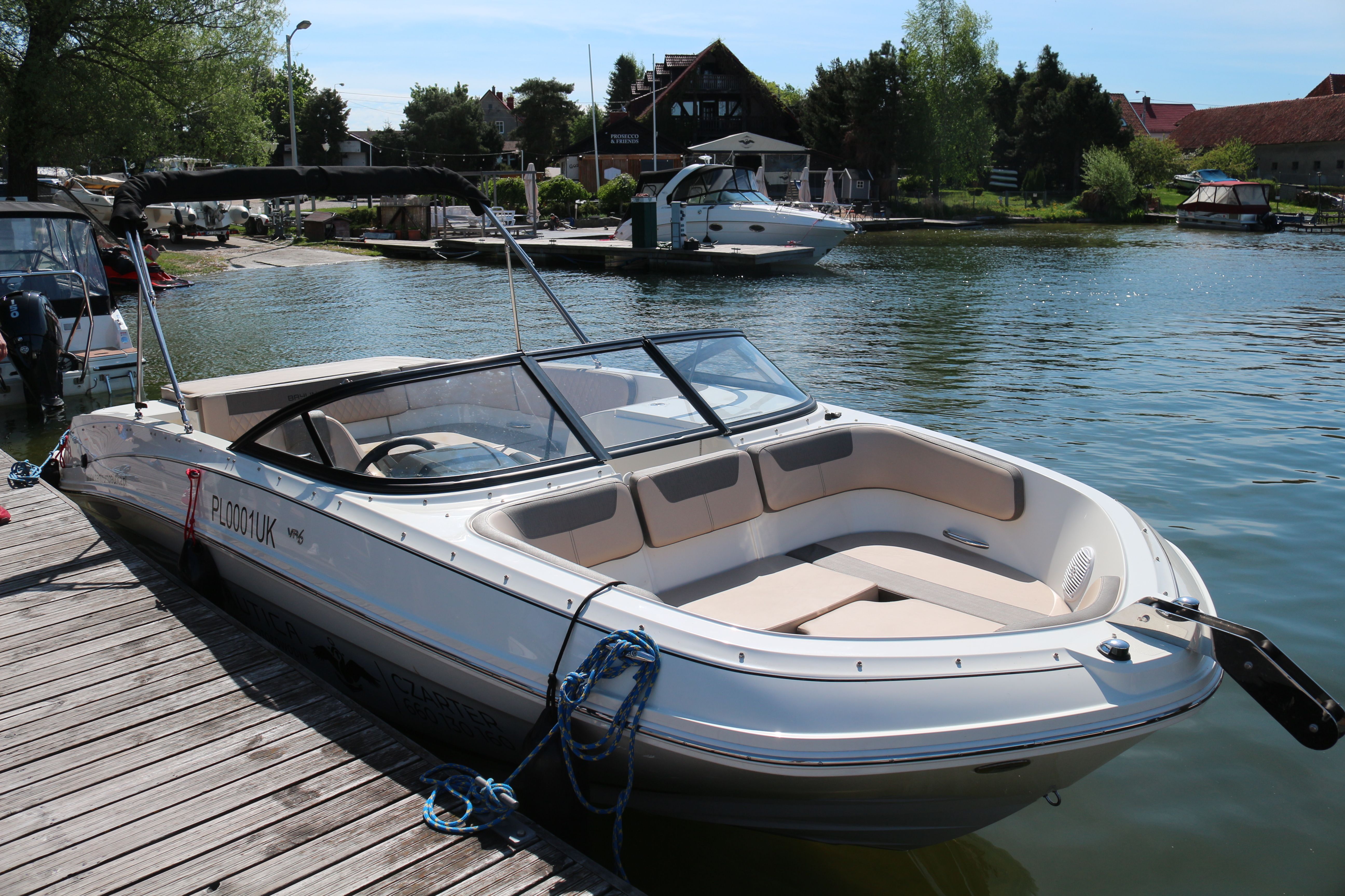 Bayliner VR6 E | Waterfire
