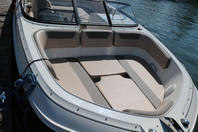 Bayliner VR6 E | Waterfire