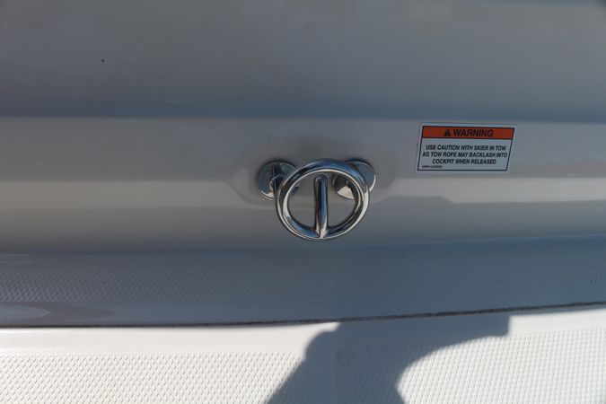 Bayliner VR6 E | Waterfire