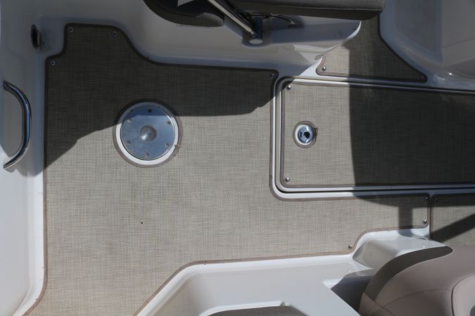 Bayliner VR6 E | Waterfire