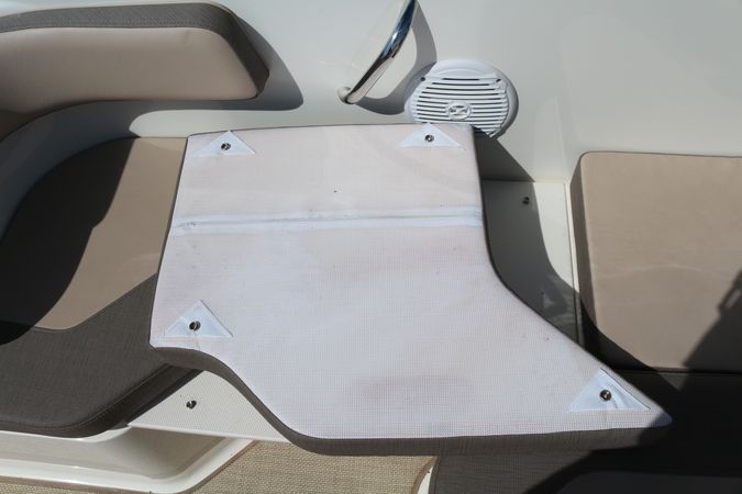 Bayliner VR6 E | Waterfire