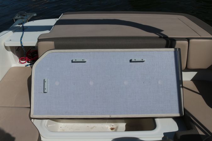 Bayliner VR6 E | Waterfire