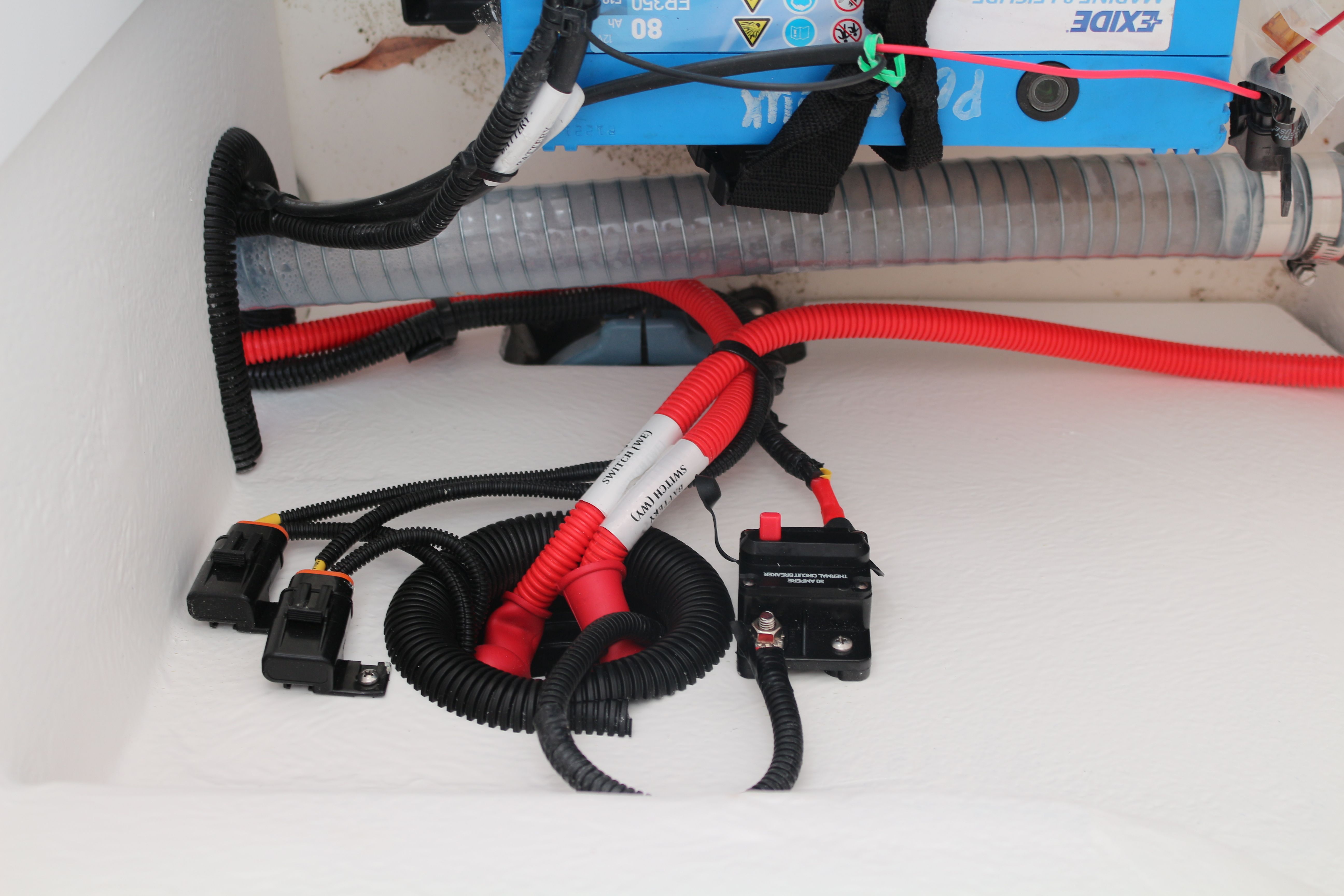 Bayliner VR6 E | Waterfire