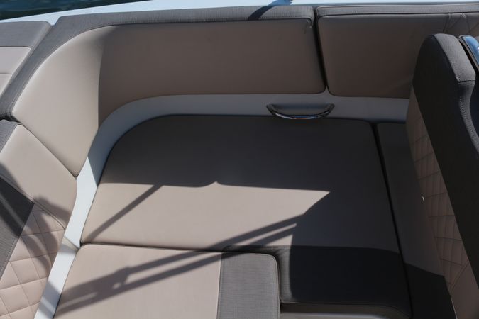 Bayliner VR6 E | Waterfire