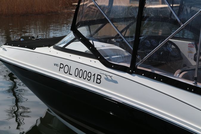 Bayliner VR6 E | Piu Bella Cosa