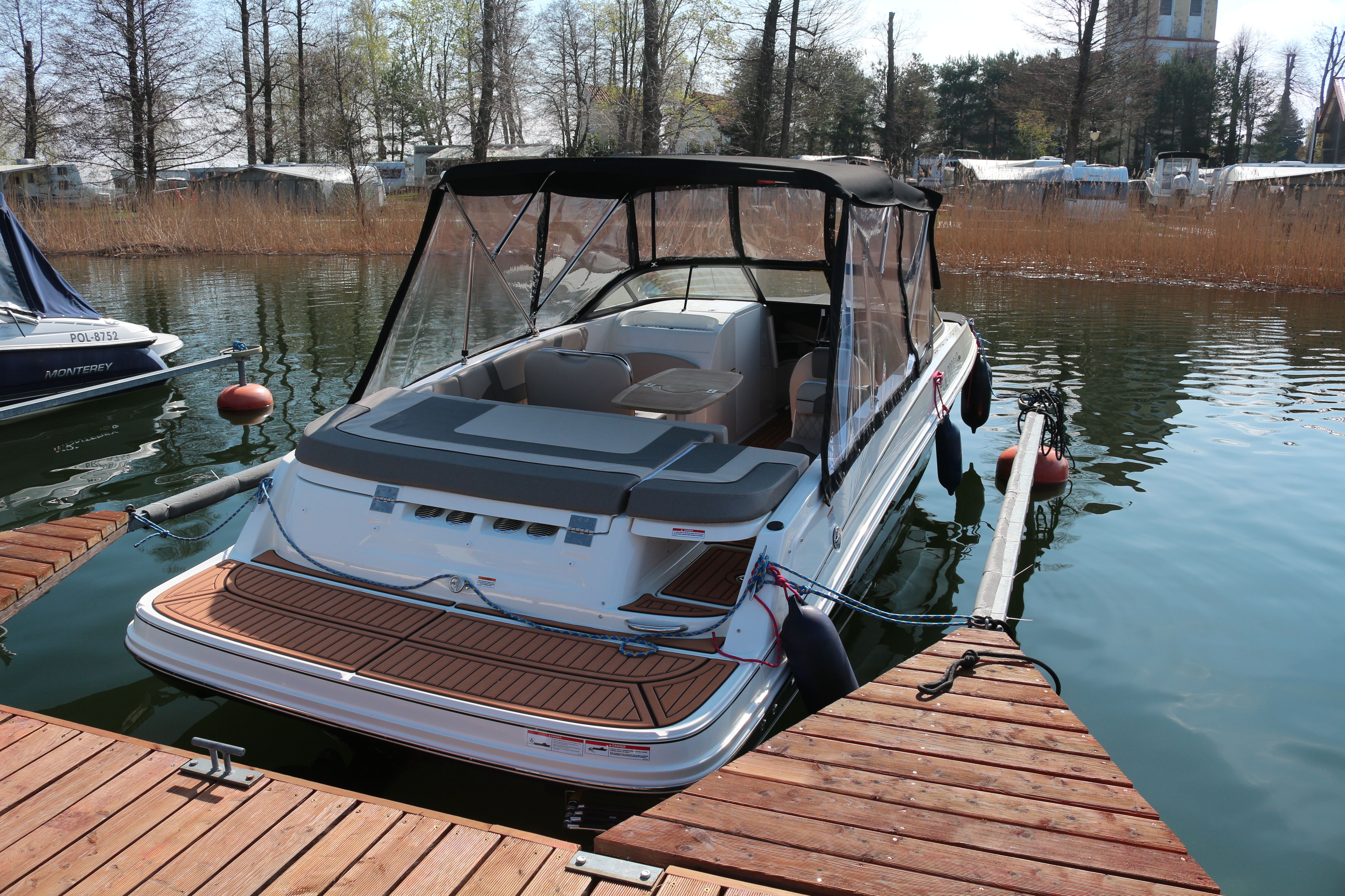 Bayliner VR6 E | Piu Bella Cosa