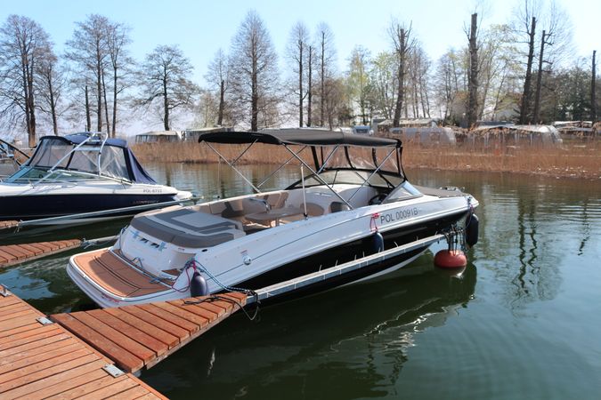 Bayliner VR6 E | Piu Bella Cosa