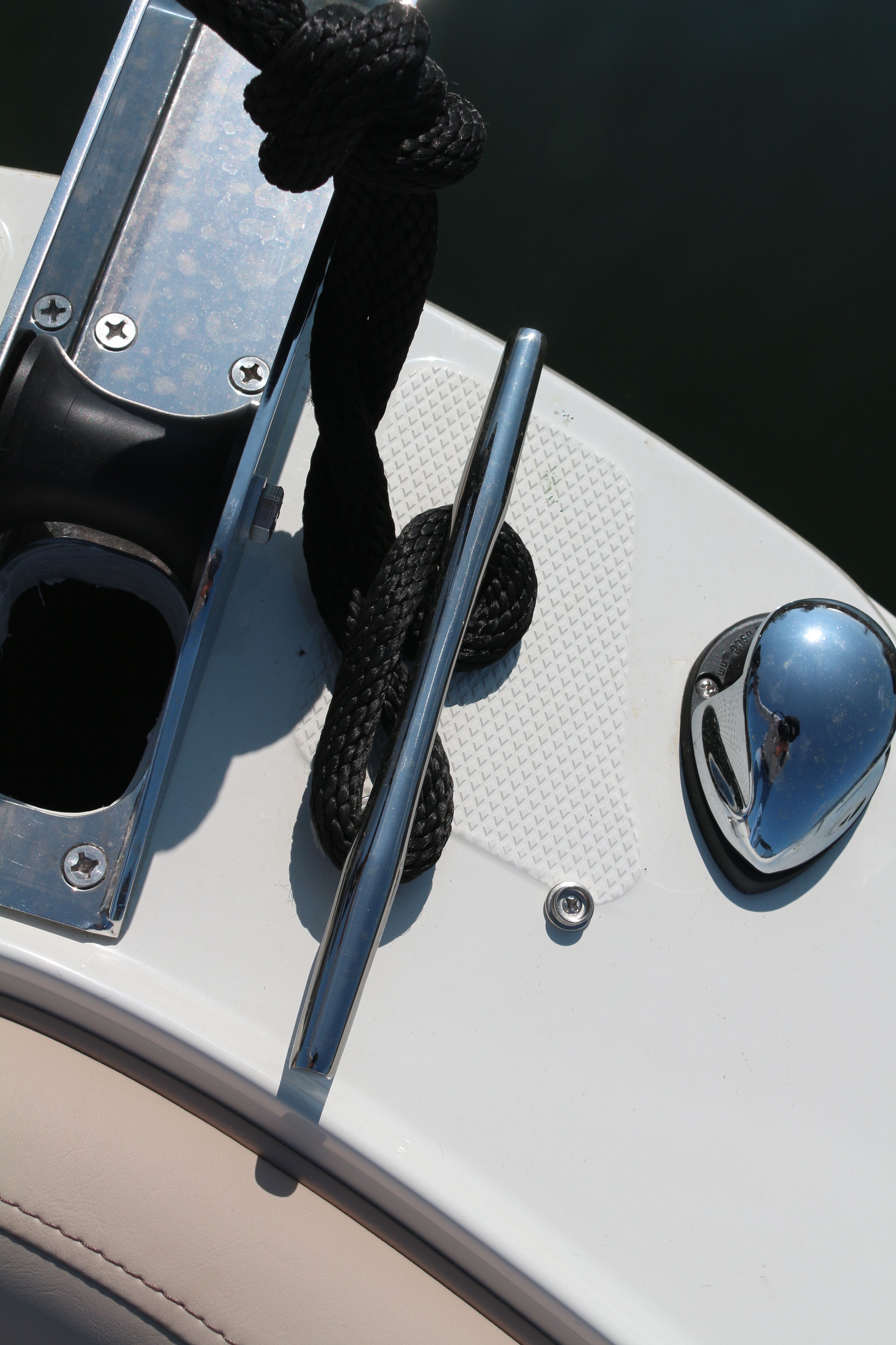 Bayliner VR6 E | Piu Bella Cosa