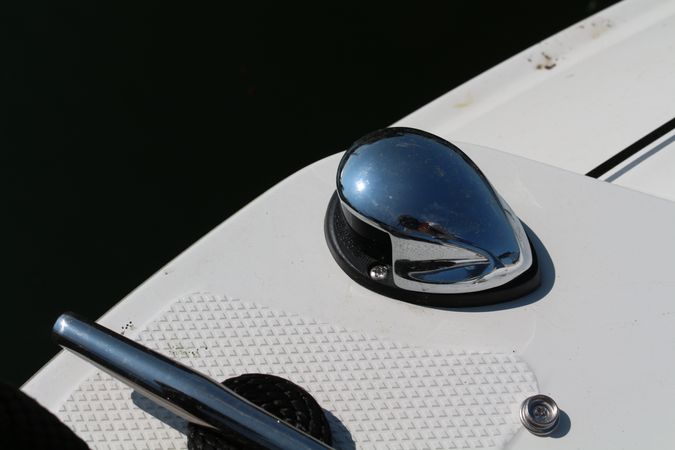 Bayliner VR6 E | Piu Bella Cosa