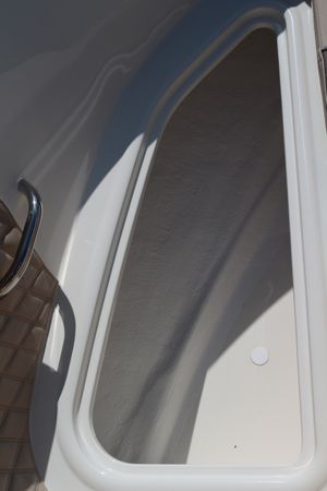 Bayliner VR6 E | Piu Bella Cosa