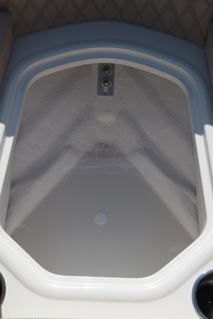 Bayliner VR6 E | Piu Bella Cosa