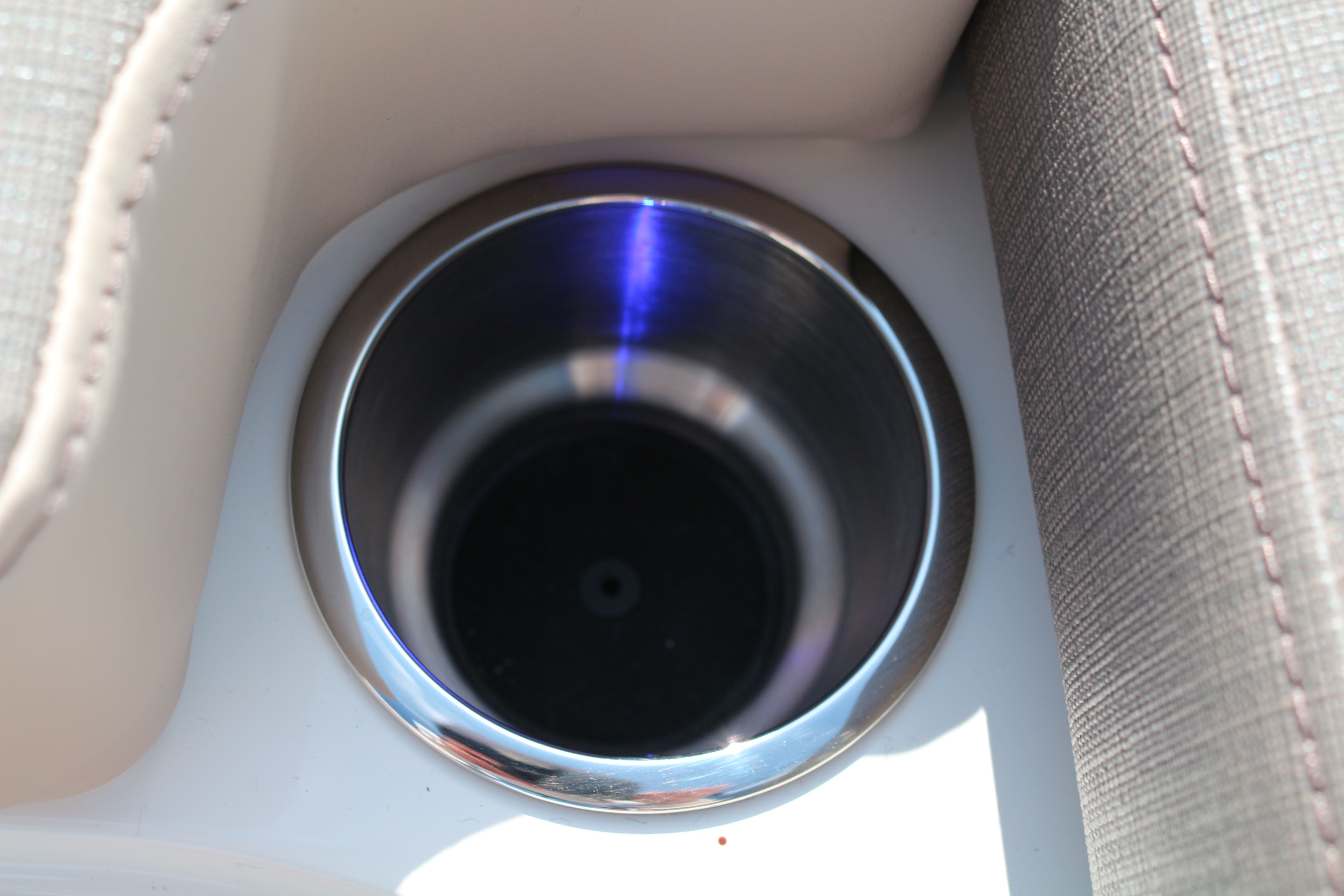 Bayliner VR6 E | Piu Bella Cosa