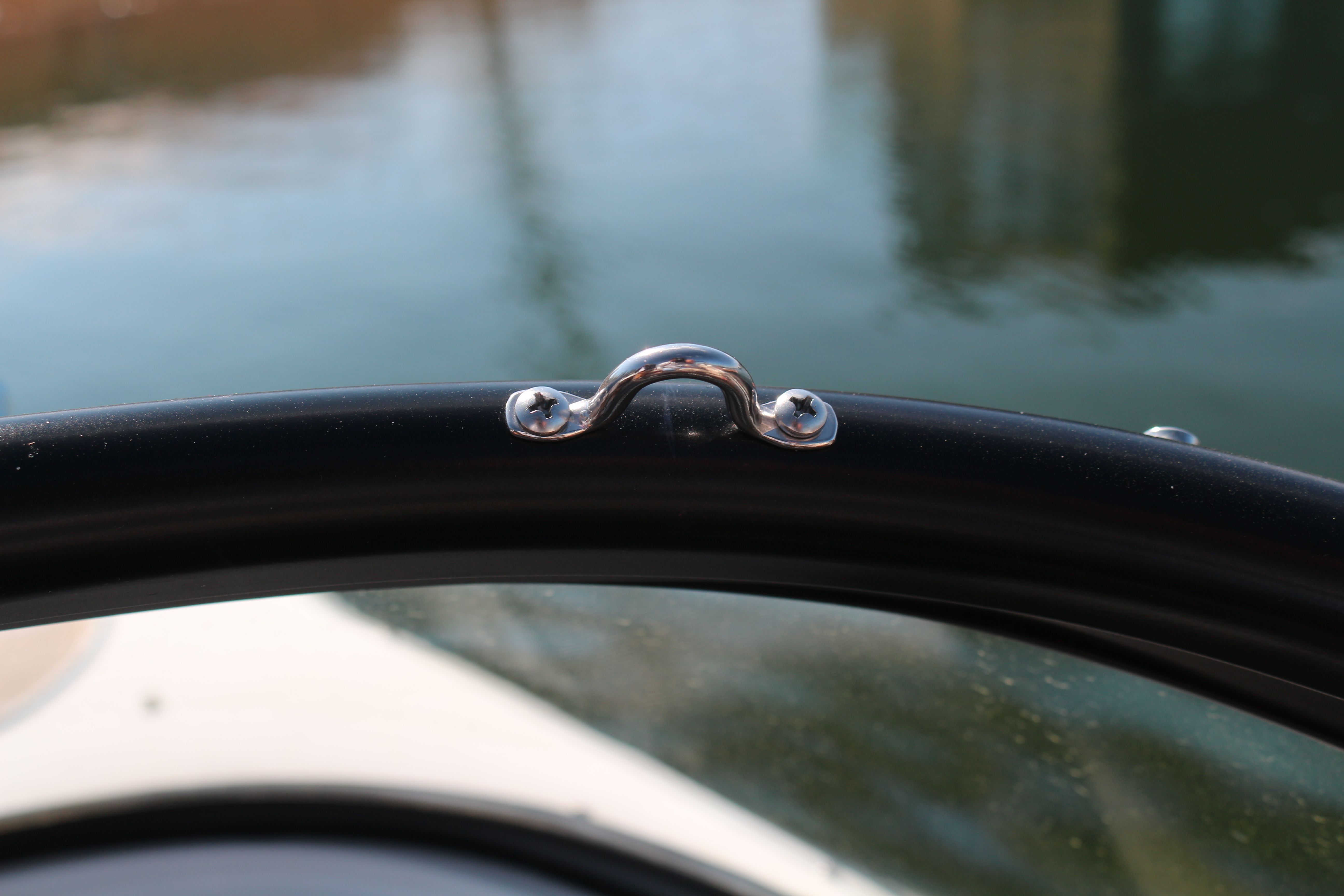 Bayliner VR6 E | Piu Bella Cosa