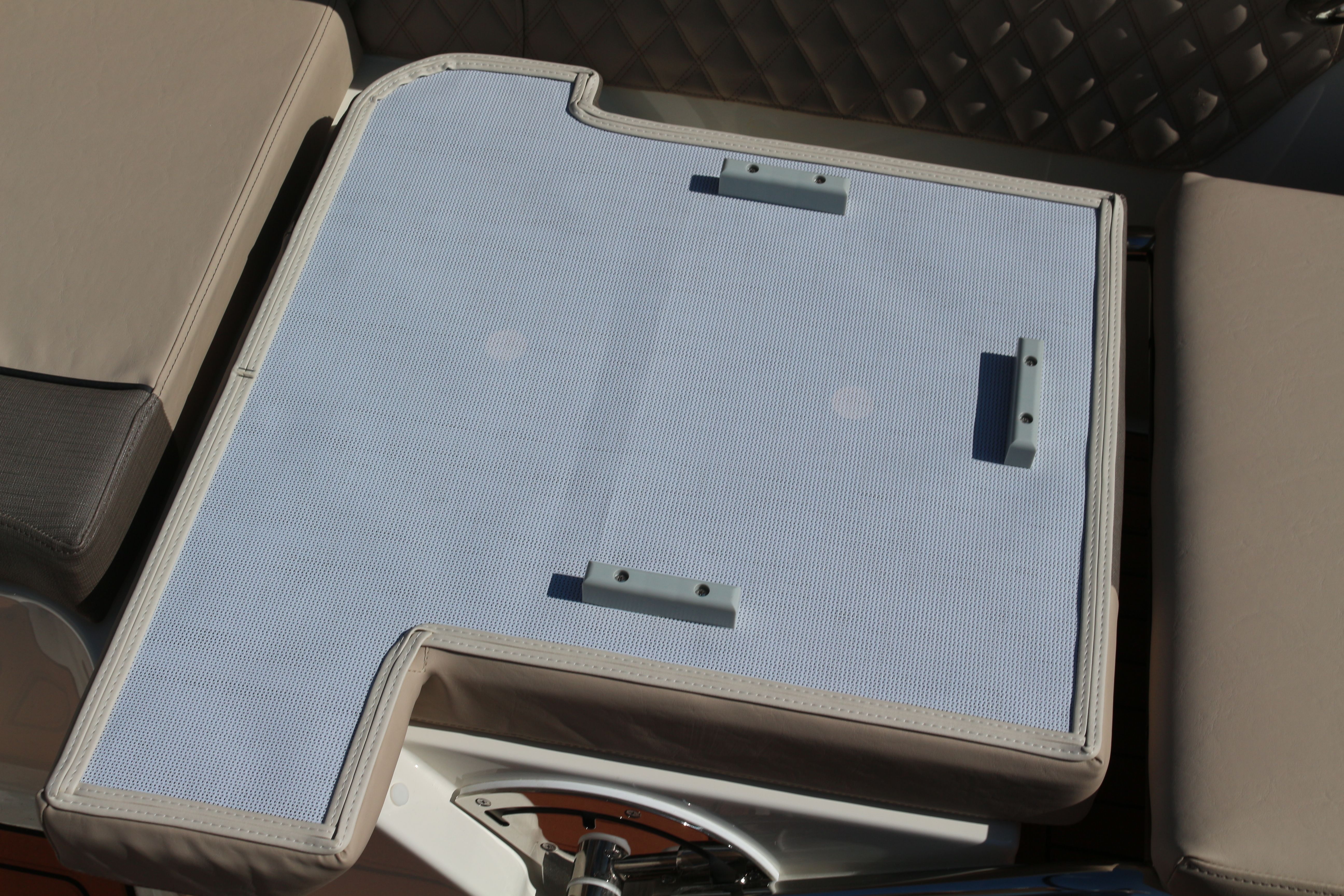 Bayliner VR6 E | Piu Bella Cosa