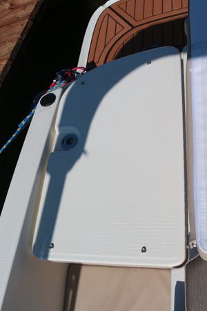 Bayliner VR6 E | Piu Bella Cosa