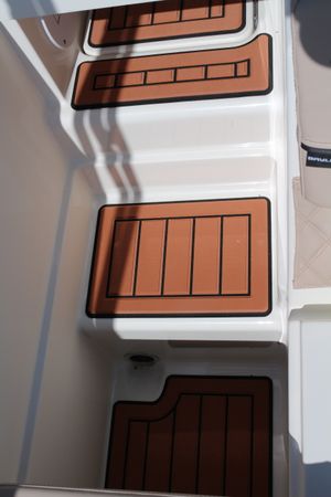 Bayliner VR6 E | Piu Bella Cosa