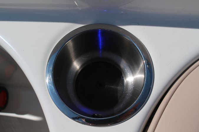 Bayliner VR6 E | Piu Bella Cosa