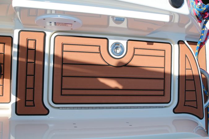 Bayliner VR6 E | Piu Bella Cosa