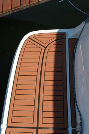 Bayliner VR6 E | Piu Bella Cosa