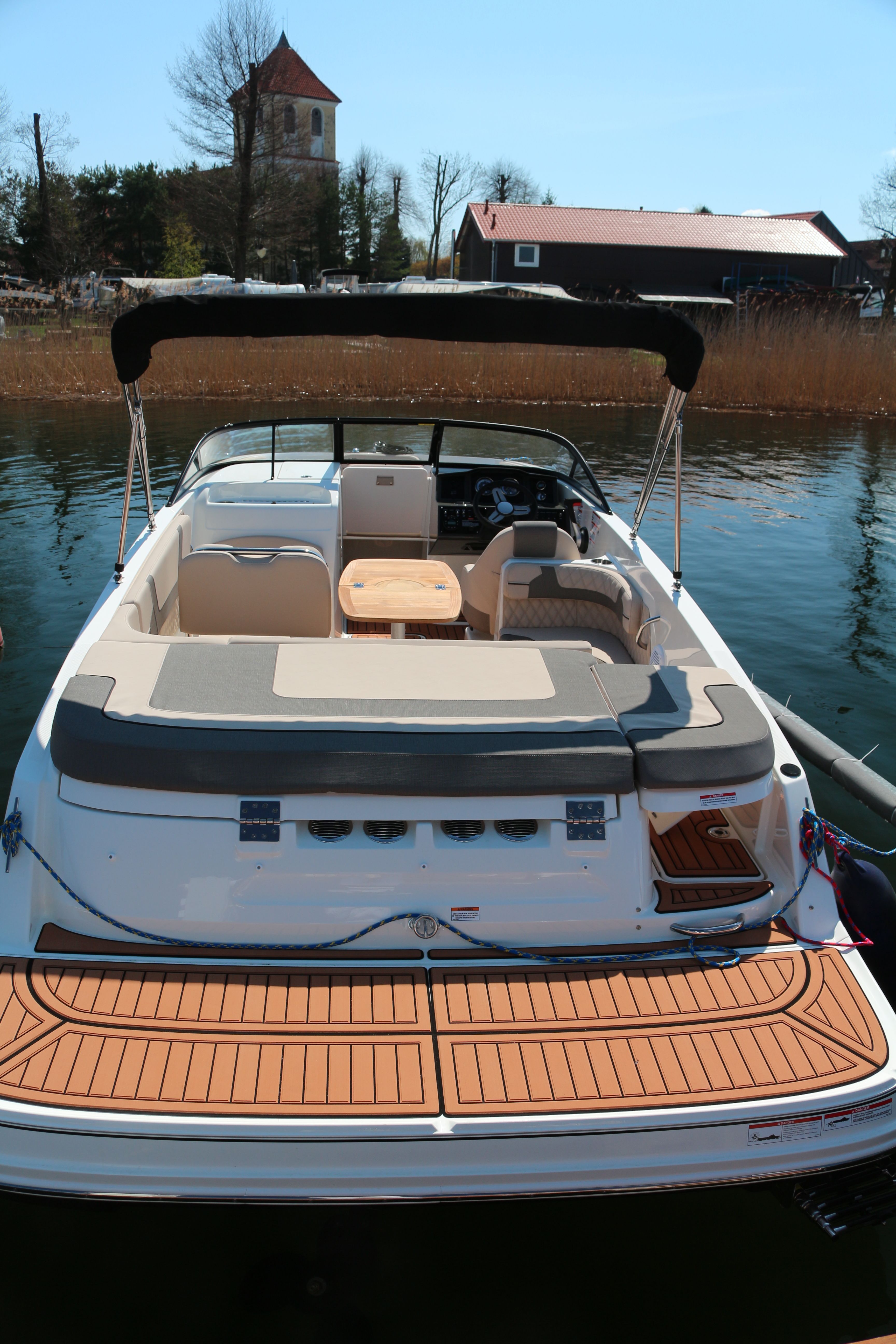Bayliner VR6 E | Piu Bella Cosa